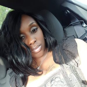 Meet your Posher, Ayana